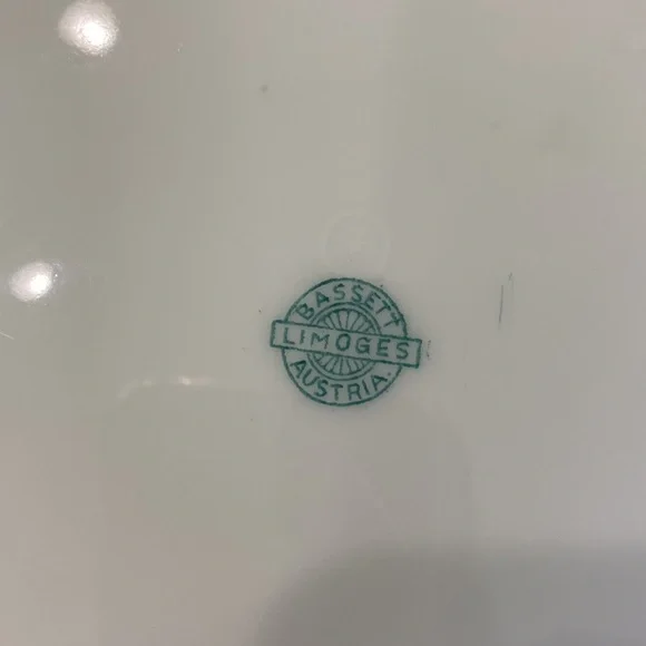 Vintage Limoges Bassett Austria Sweet Roses Plate! - Picture 3 of 5